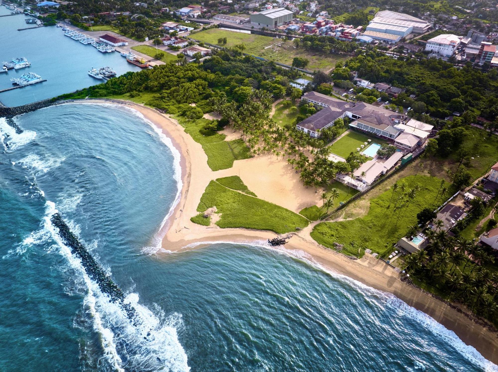 Pegasus Reef - A Beach Resort In Colombo Wattala Exterior foto