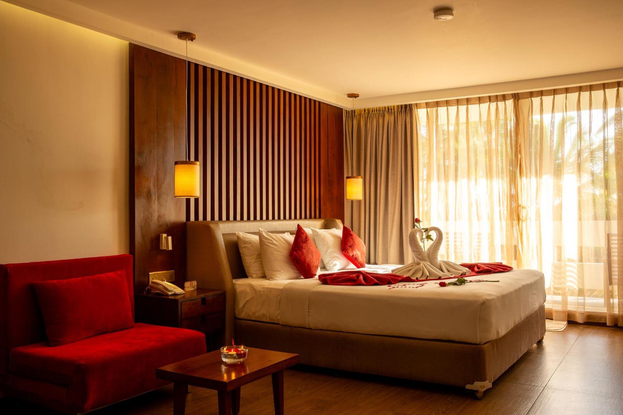 Pegasus Reef - A Beach Resort In Colombo Wattala Exterior foto